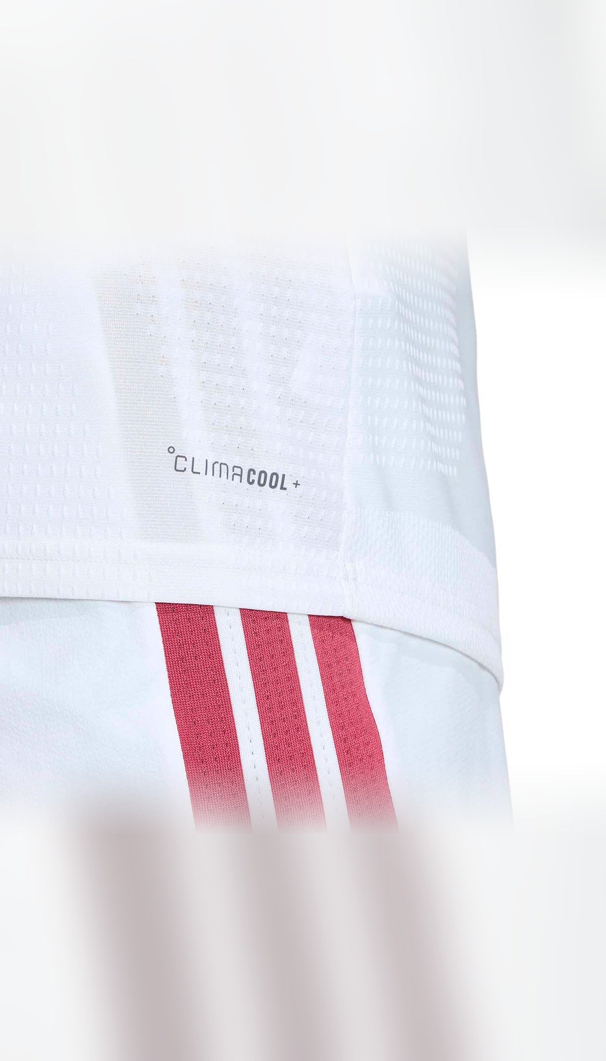Real Madrid local 2026/27 versión jugador — detalle CLIMACOOL+