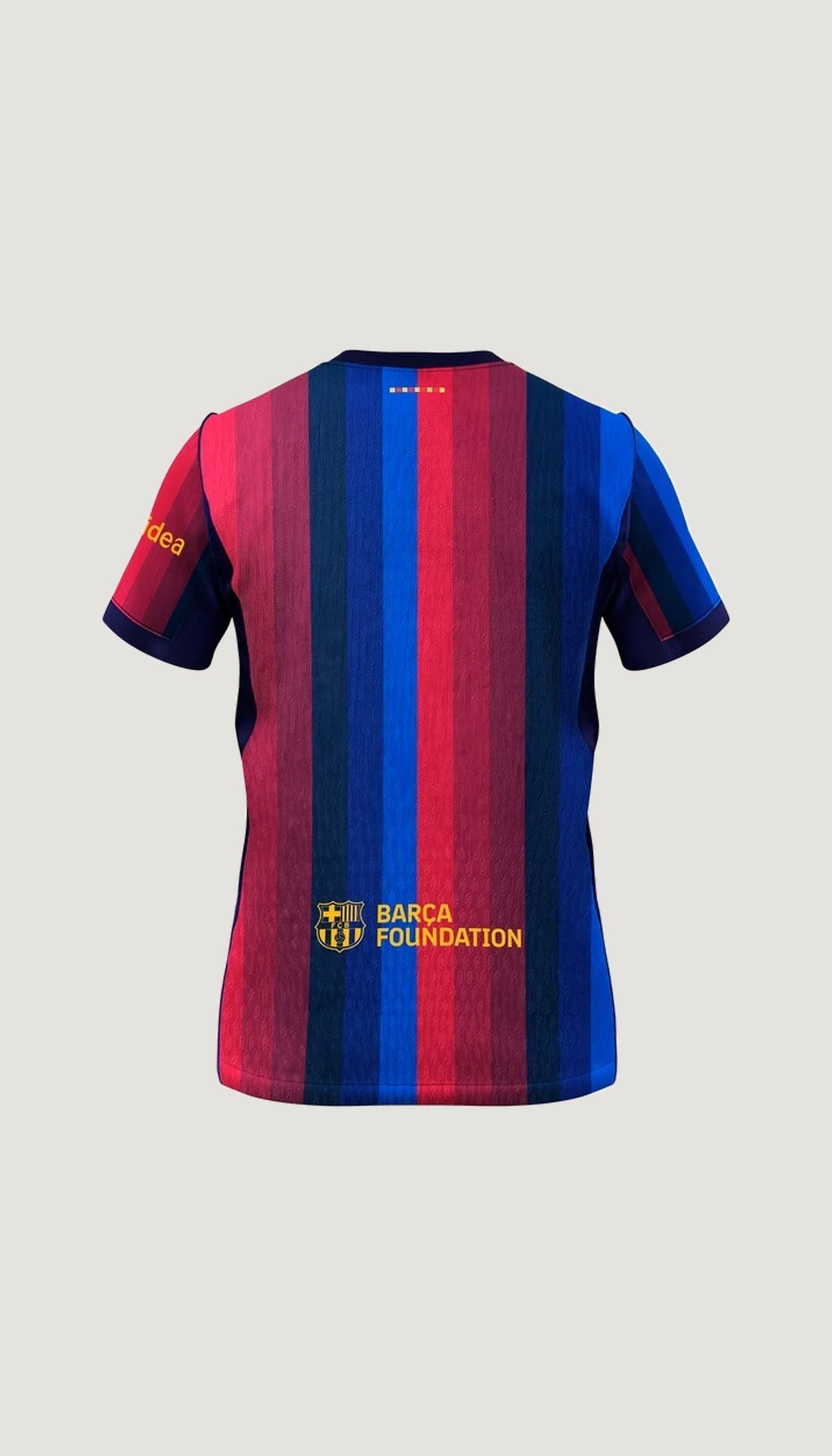 FC Barcelona local 2026/27 versión jugador — vista posterior